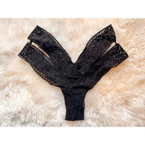 Victoria's Secret Very Sexy Black Floral Lace Cheeky Panty Strappy Cutout S NWOT